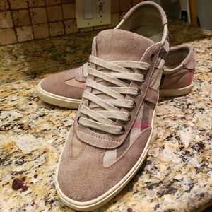 Burberry washed house check low top sneakers